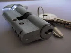 Mamaroneck NY Locksmith Store Mamaroneck, NY 914-365-7166 - broken-key-extraction